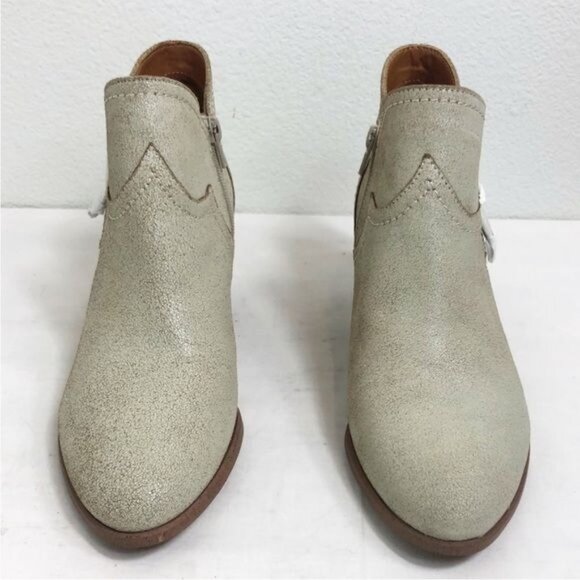 Zodiac Kaylin Western Ankle Booties Ivory Leather Side Zip Stacked Heel Size 9.5 - Picture 2 of 10